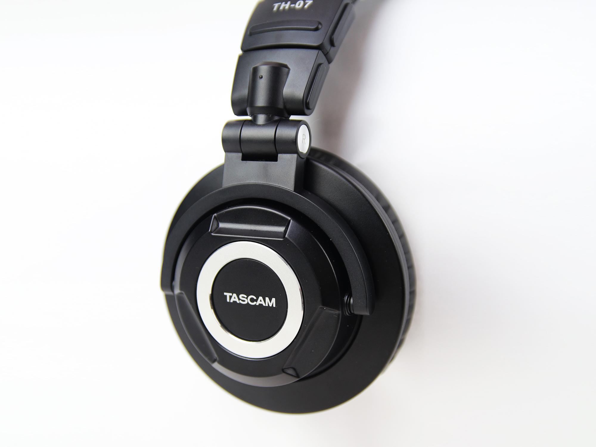 TASCAM TH-07 High Definition Monitor Headphones/10Hz to 30kHz - Image 3