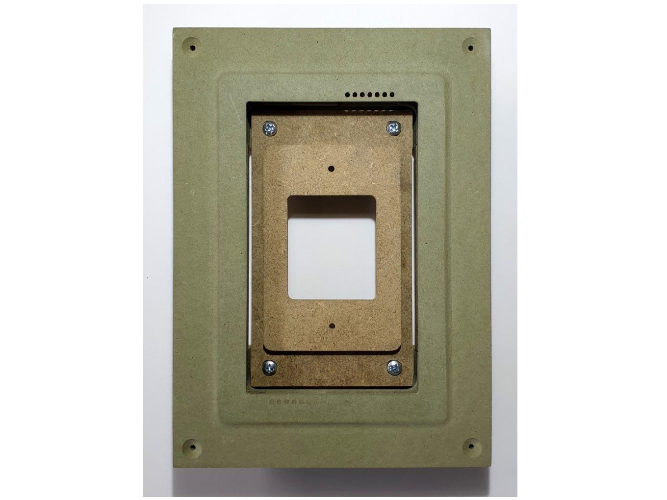 Wall-Smart 10-01-433 New Construction In-Wall Adapter for Savant ITP-E5500 5.5 inch Screen - Image 3