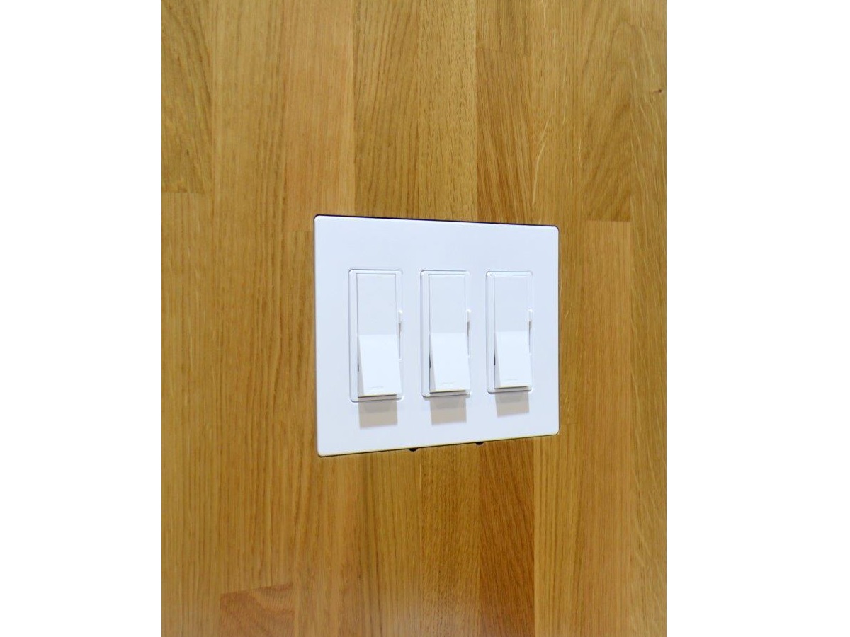 Wall-Smart 10-01-653 Solid Surface Adapter for Lutron Designer Style 3G - Image 5