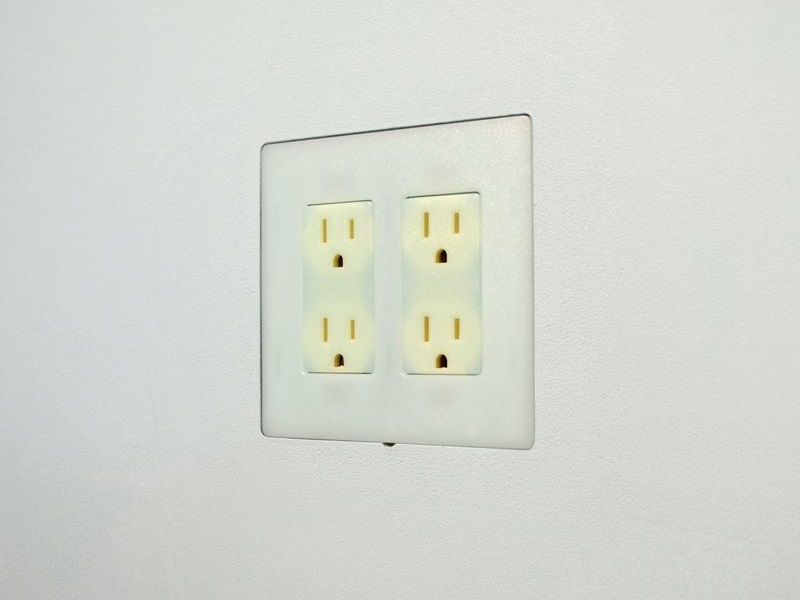 Wall-Smart 10-01-307 New Construction Adapter for Lutron Designer Style 2Gang 5/8 inch - Image 2